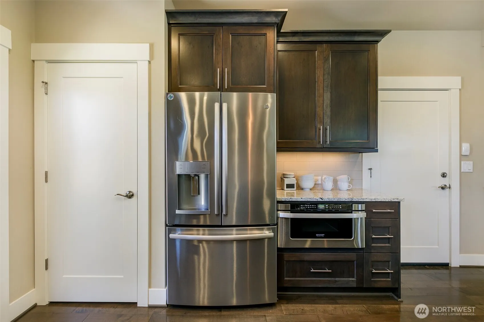 10905 102nd Avenue NE, Kirkland, WA 98033