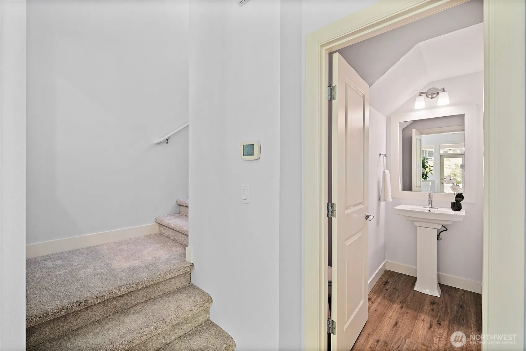 316 NE Eagle Way , Issaquah, WA 98029