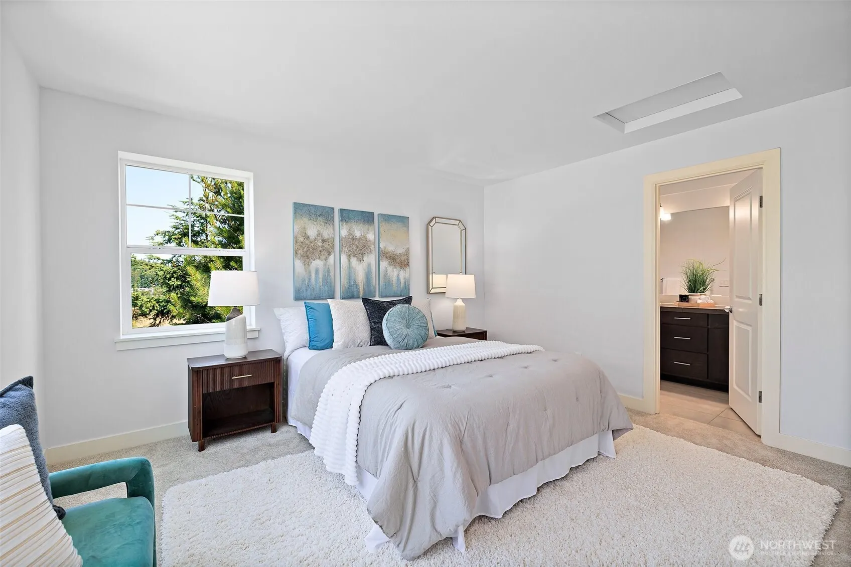 316 NE Eagle Way , Issaquah, WA 98029