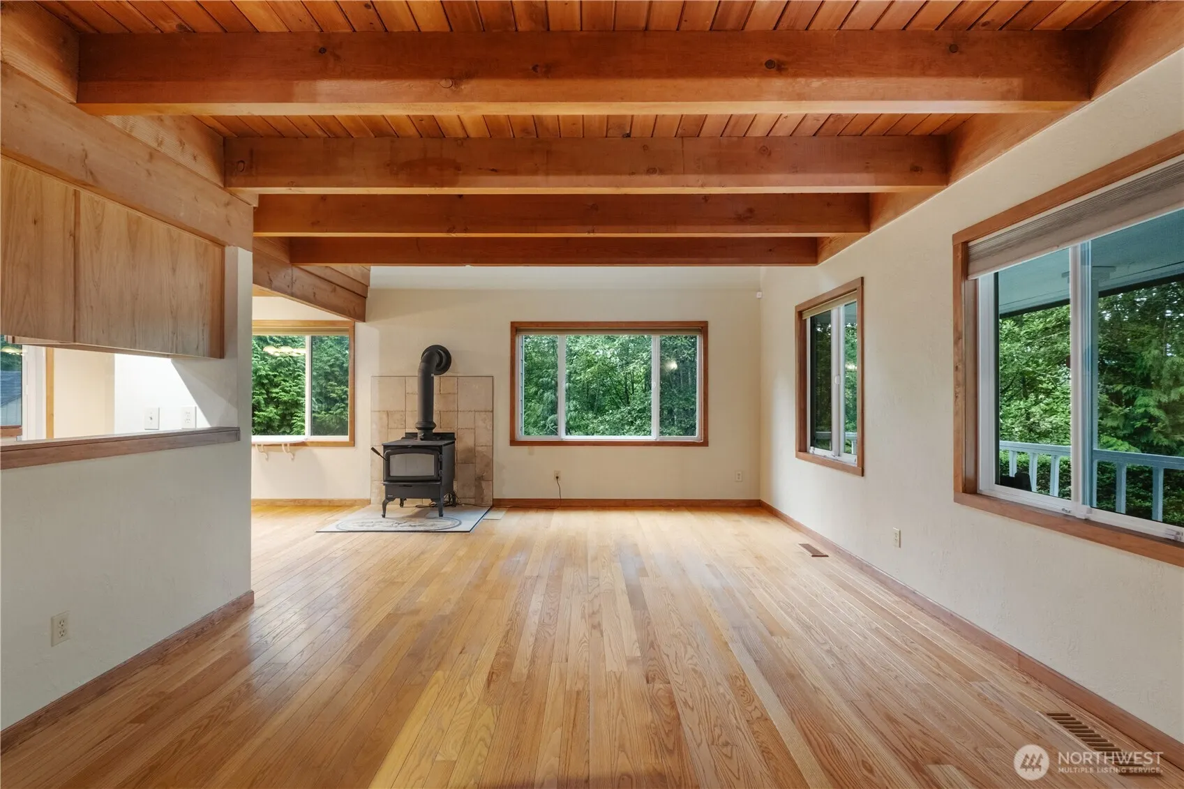 15613 230th Avenue SE, Issaquah, WA 98027