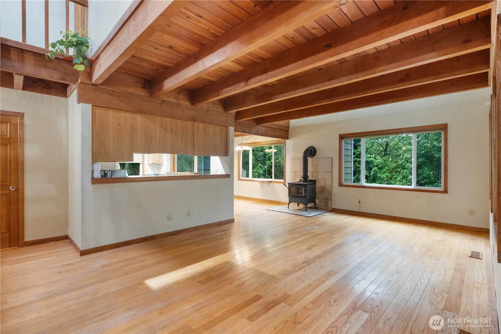 15613 230th Avenue SE, Issaquah, WA 98027