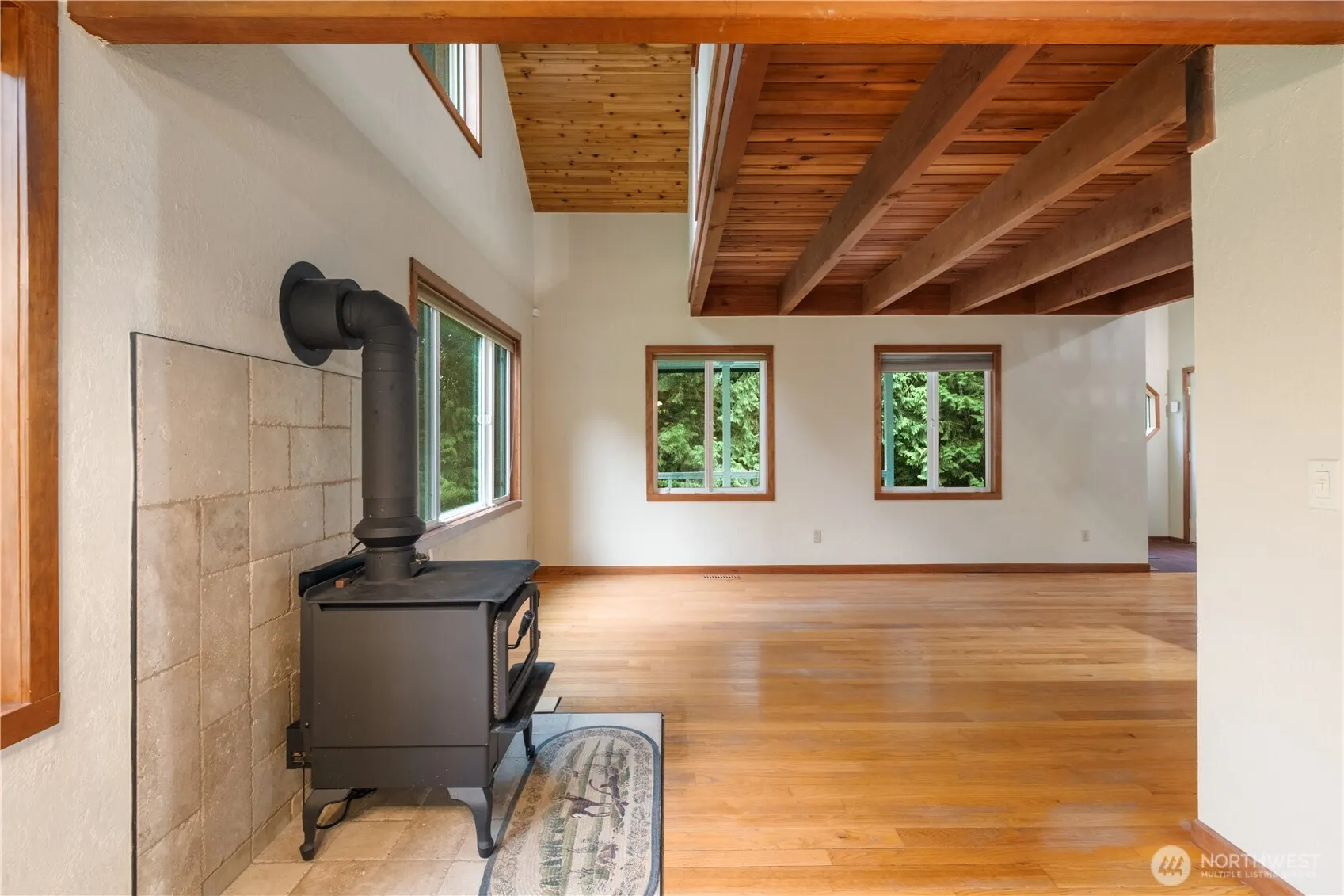 15613 230th Avenue SE, Issaquah, WA 98027