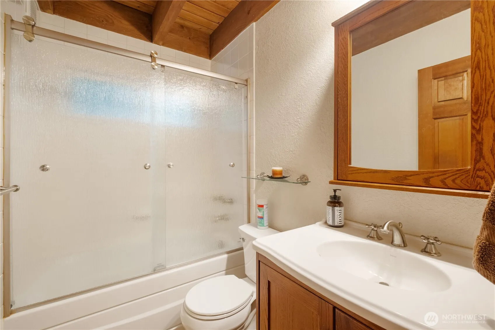15613 230th Avenue SE, Issaquah, WA 98027