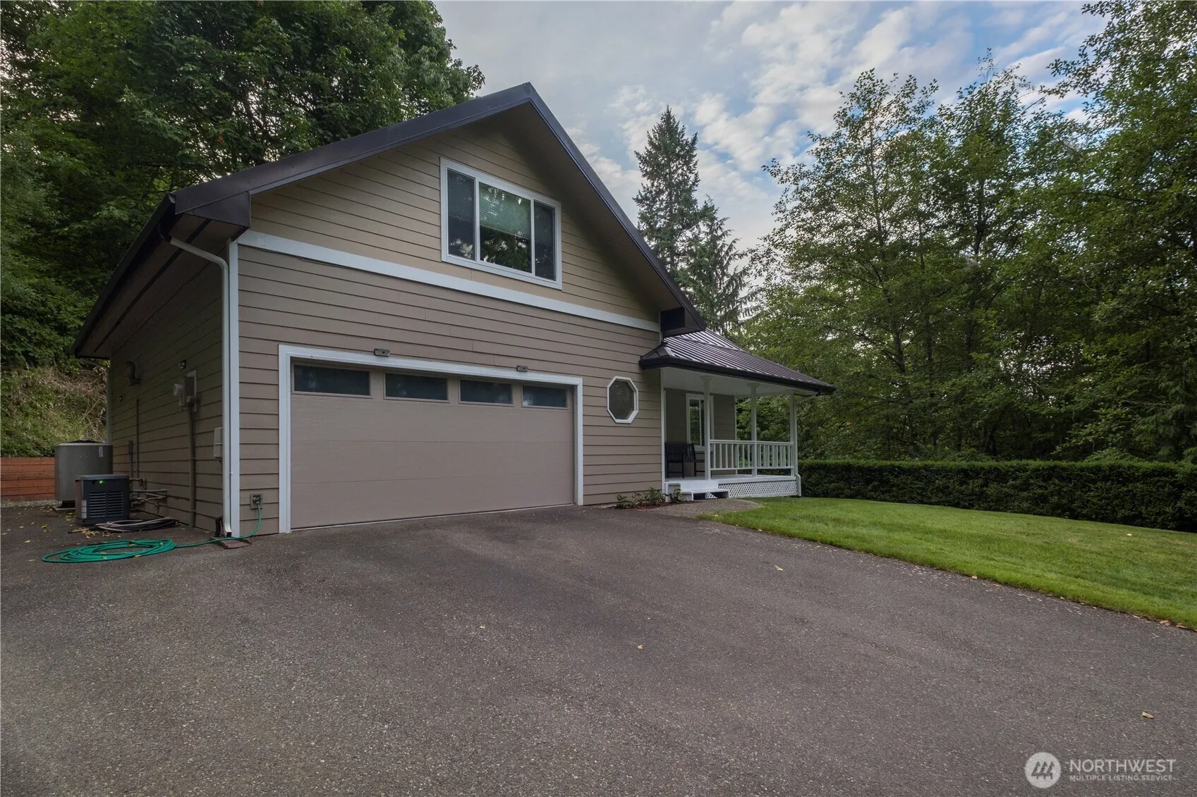 15613 230th Avenue SE, Issaquah, WA 98027