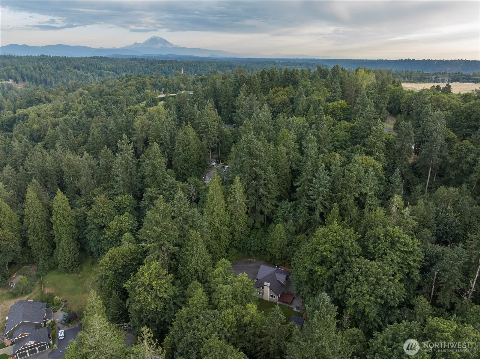 15613 230th Avenue SE, Issaquah, WA 98027
