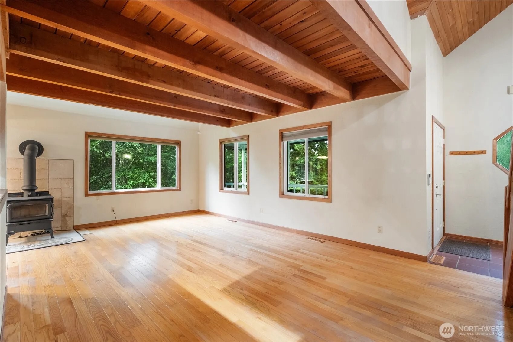 15613 230th Avenue SE, Issaquah, WA 98027