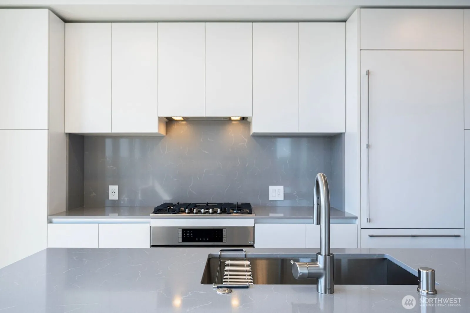 10232 NE 10th Avenue #1207, Bellevue, WA 98004