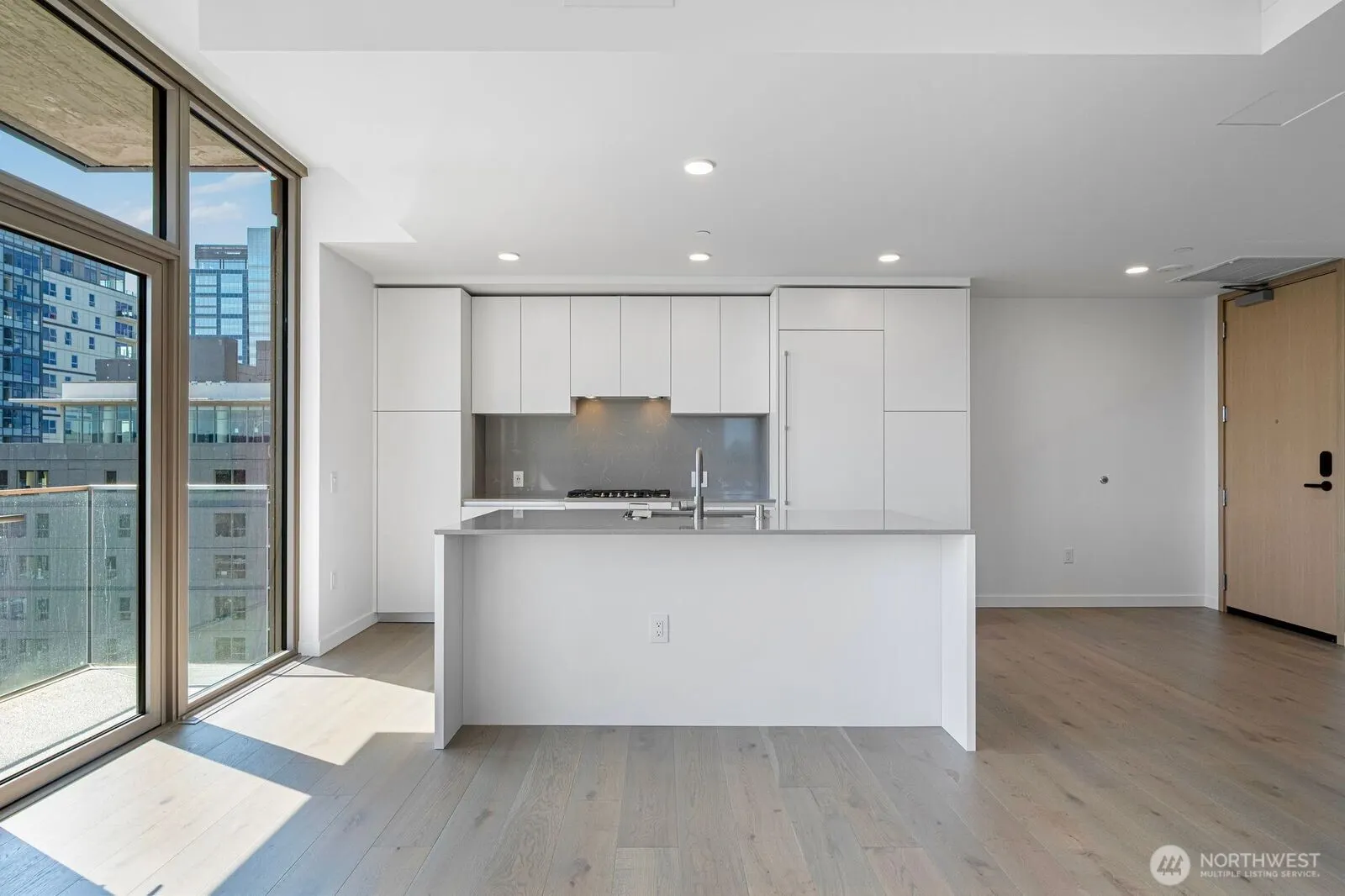 10232 NE 10th Avenue #1207, Bellevue, WA 98004
