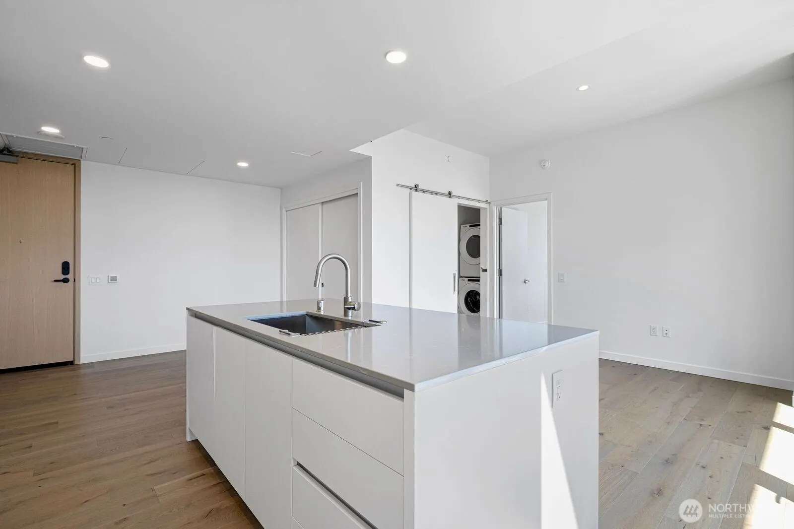 10232 NE 10th Avenue #1207, Bellevue, WA 98004