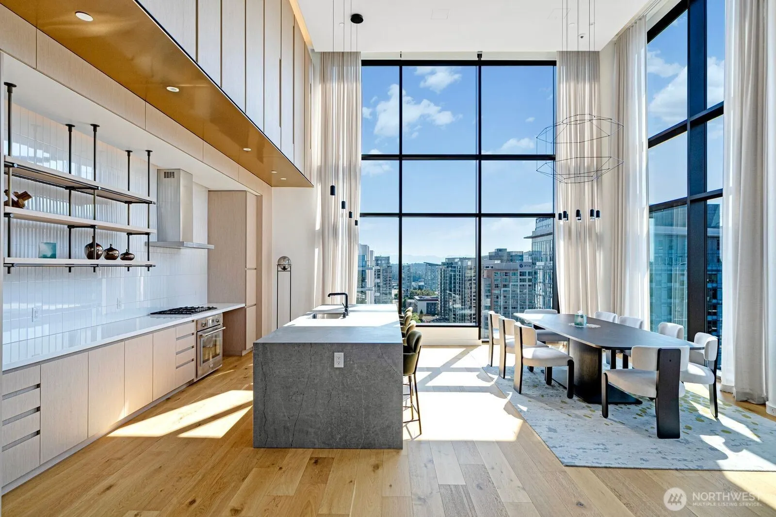 10232 NE 10th Avenue #1207, Bellevue, WA 98004