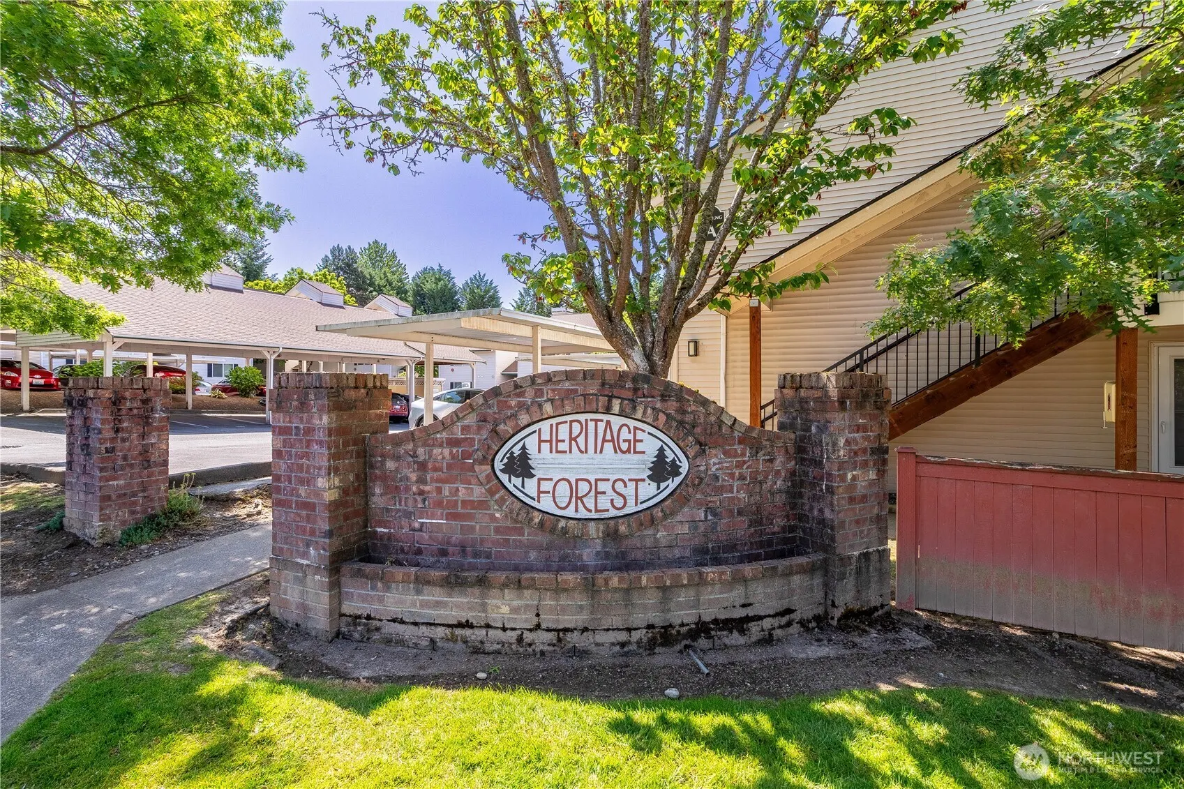 4231 NE 5th Street #C102, Renton, WA 98059