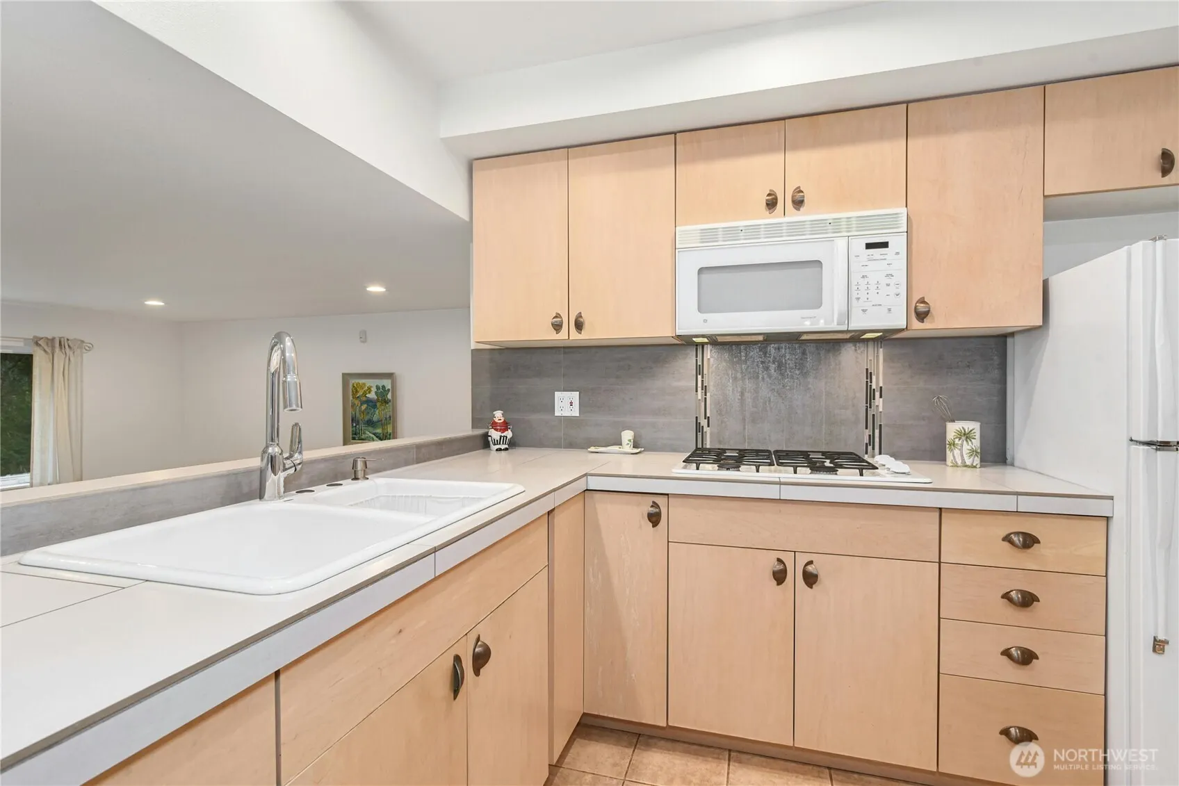 15912 252nd Avenue SE, Issaquah, WA 98027