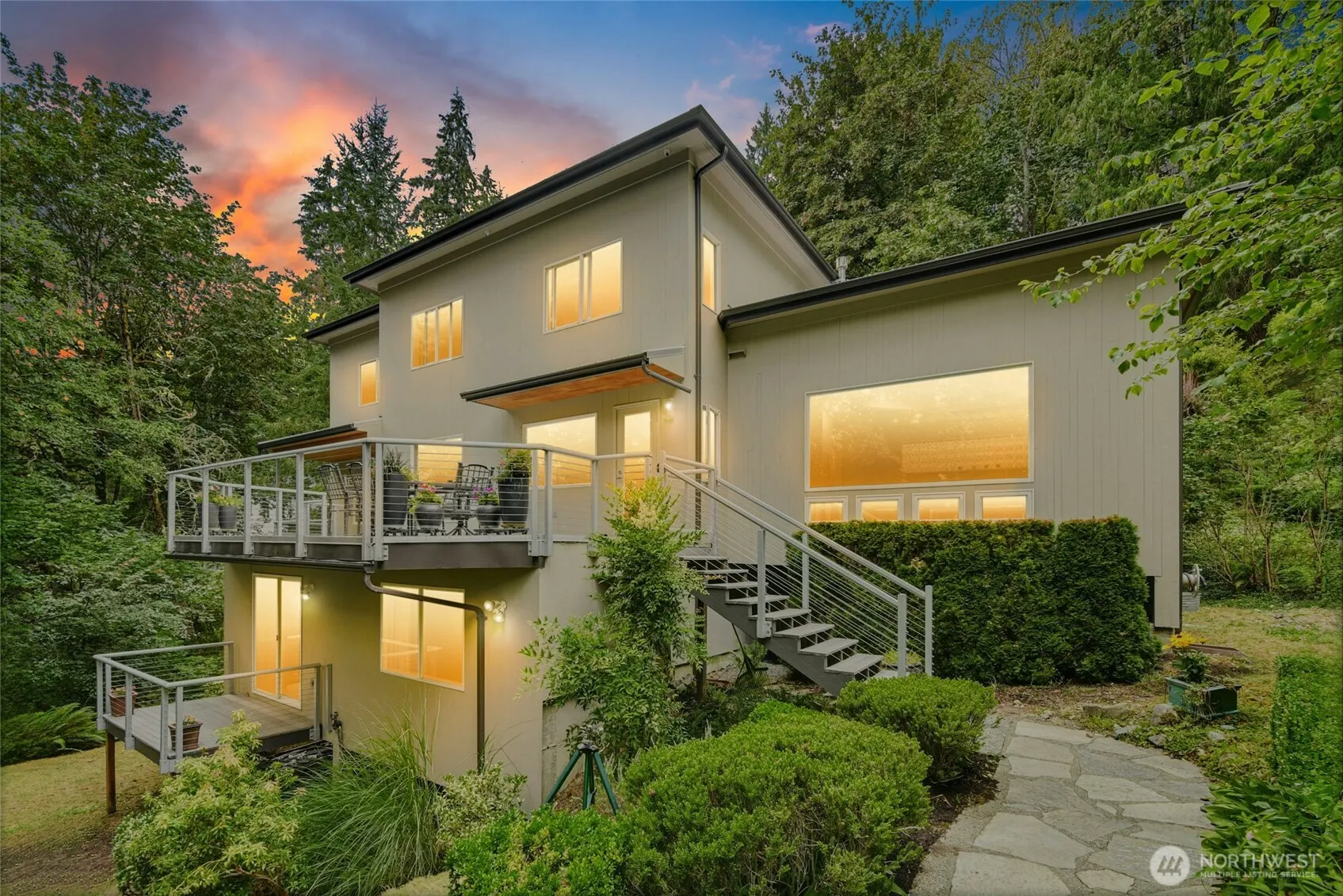 15912 252nd Avenue SE, Issaquah, WA 98027