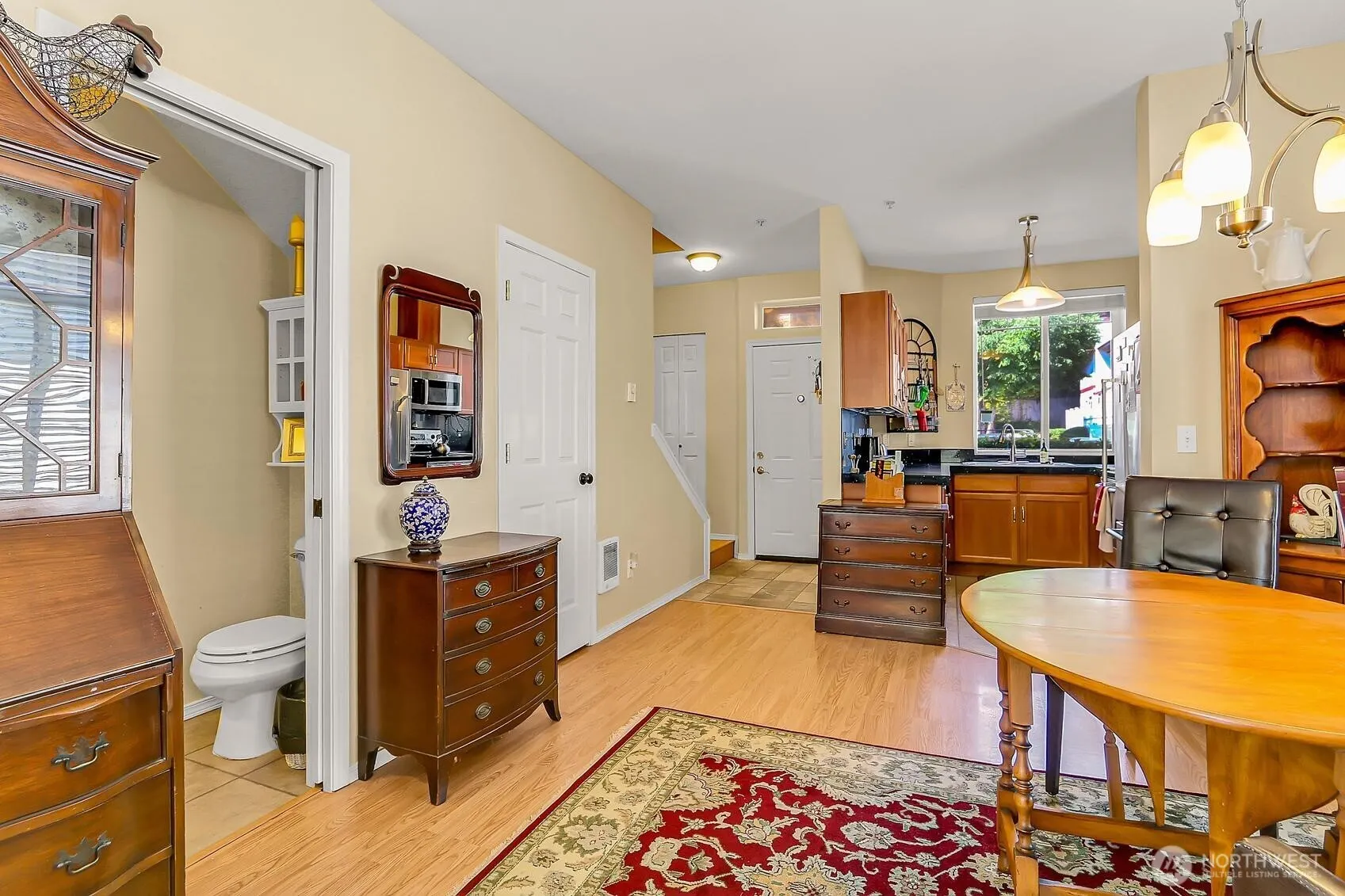 14902 29th Avenue W #F101, Lynnwood, WA 98087