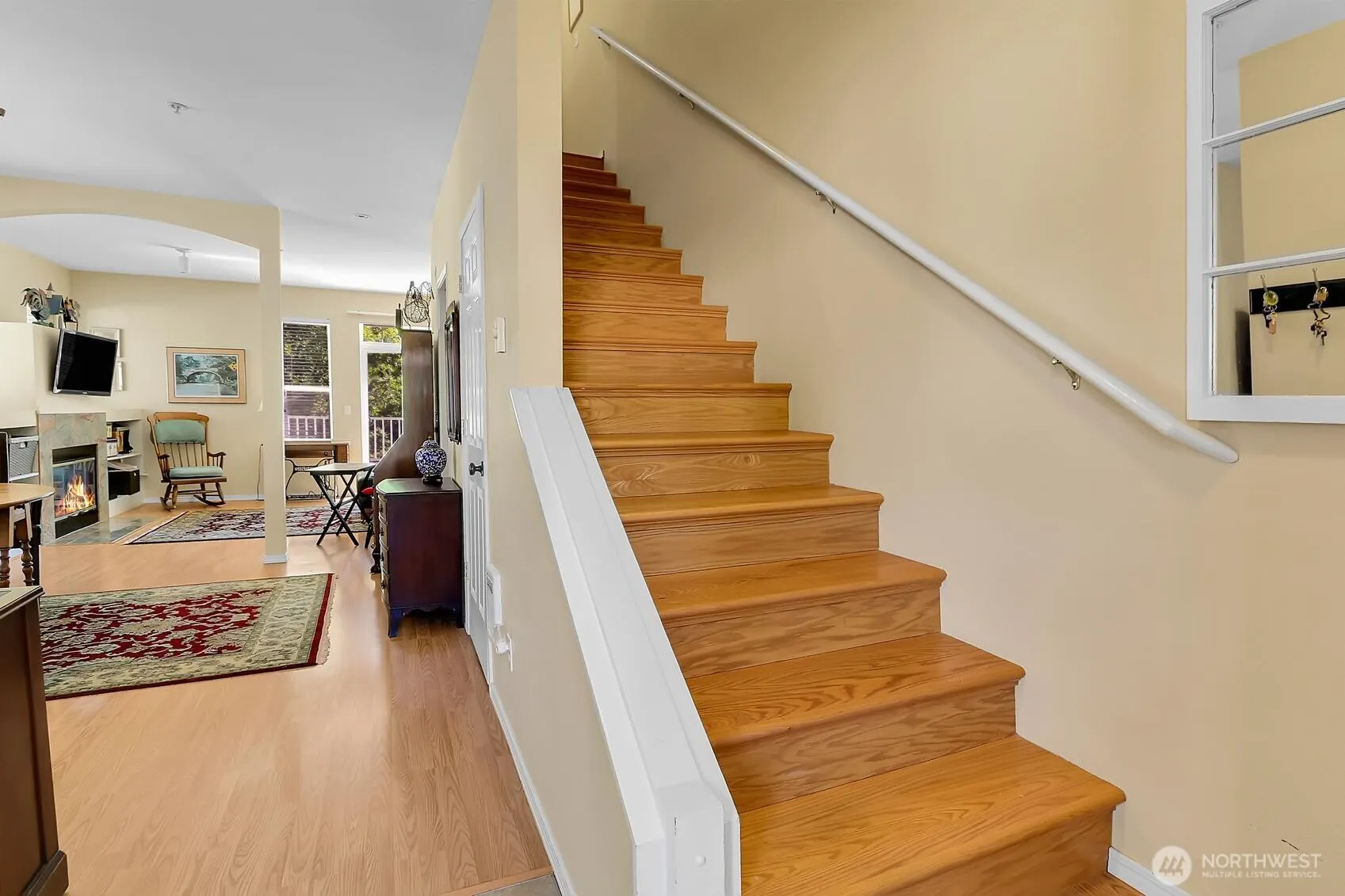14902 29th Avenue W #F101, Lynnwood, WA 98087