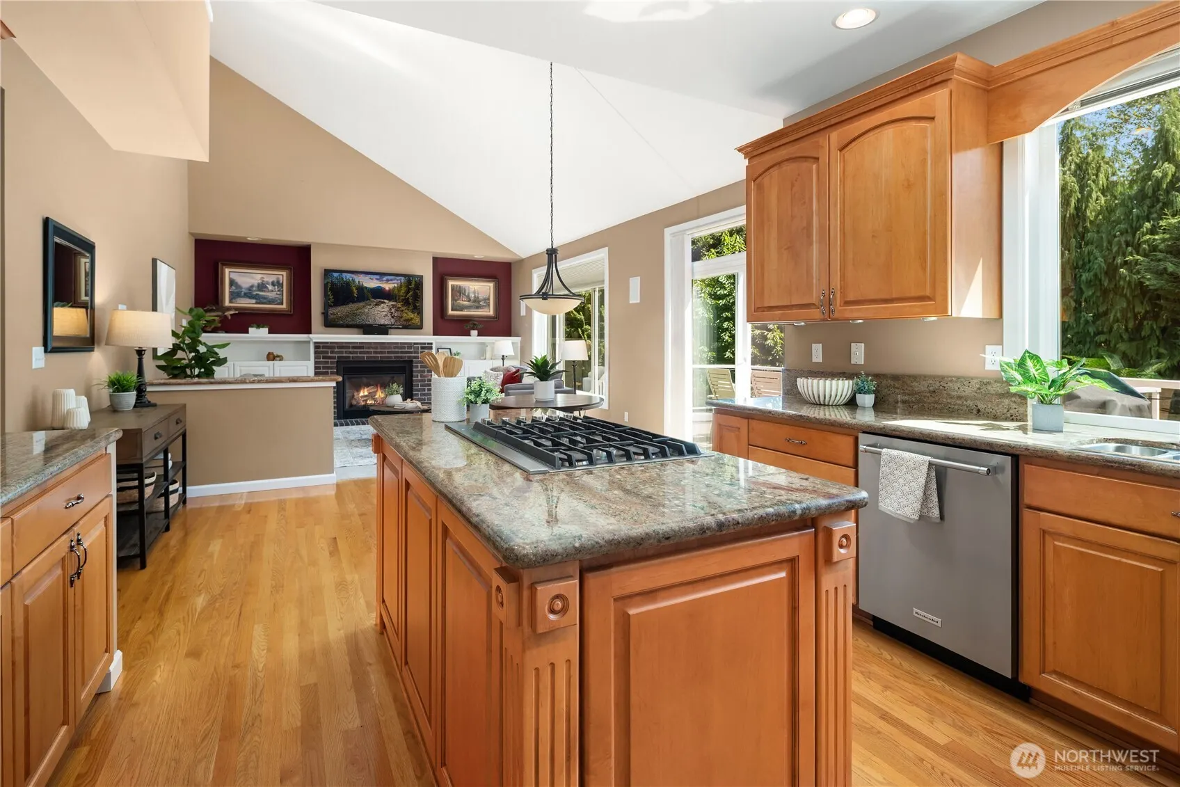 16027 SE 125th Street , Renton, WA 98059-6411