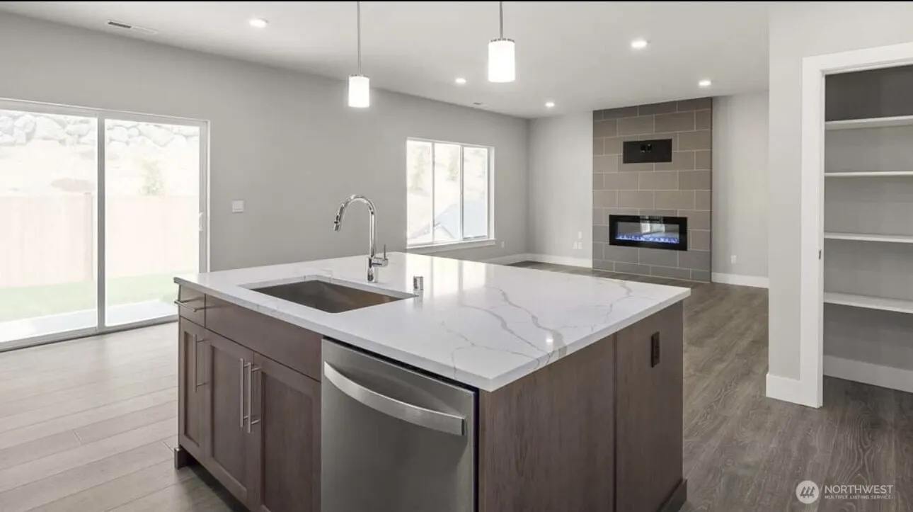 2026 228th Place SW, Bothell, WA 98021-9418