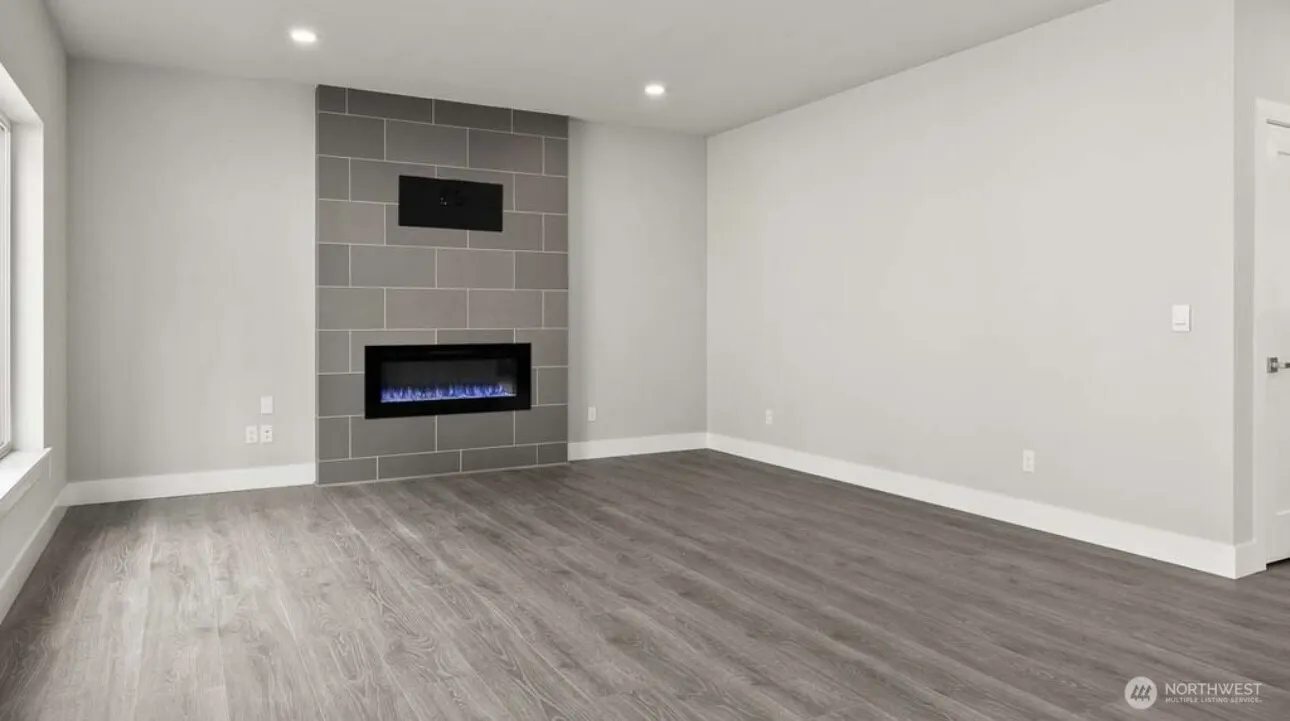 2026 228th Place SW, Bothell, WA 98021-9418
