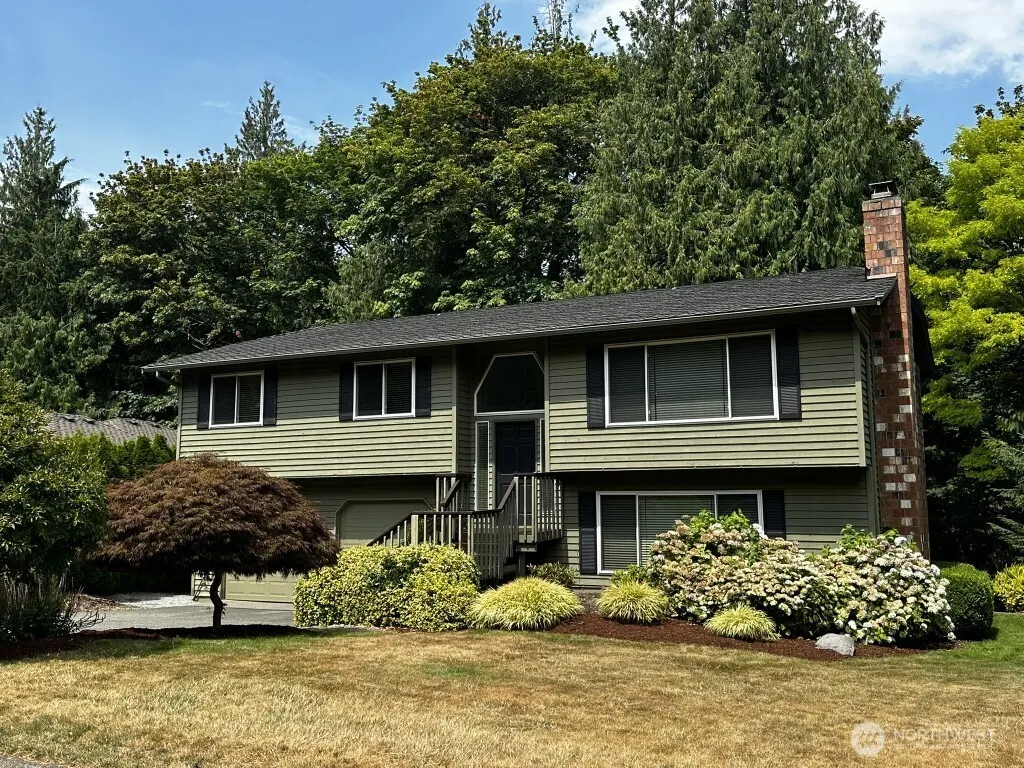 20526 NE 43rd Street , Sammamish, WA 98074