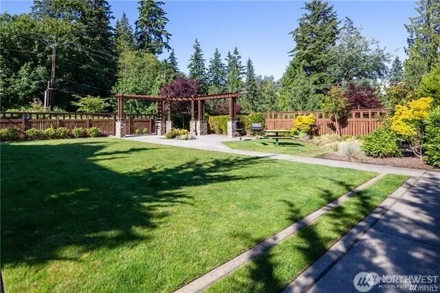 15720 Manor Way #Q3, Lynnwood, WA 98087