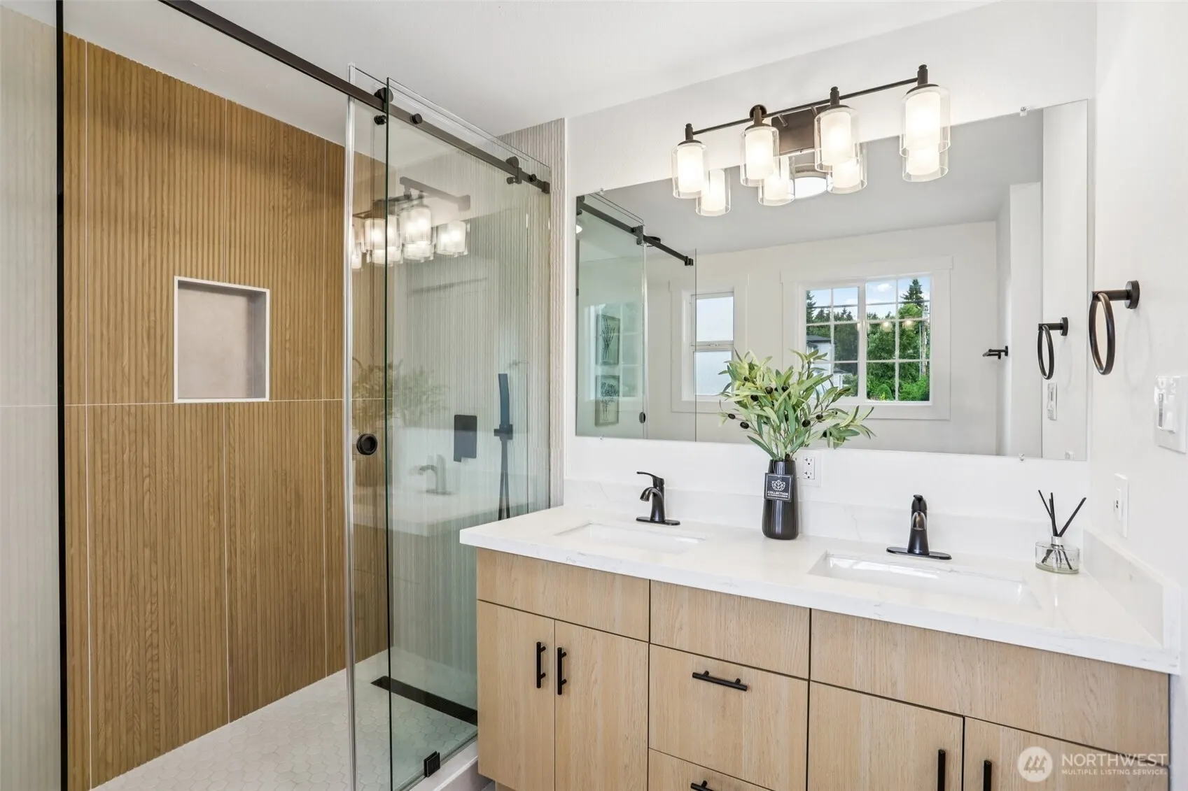 4607 150th Avenue SE, Bellevue, WA 98006