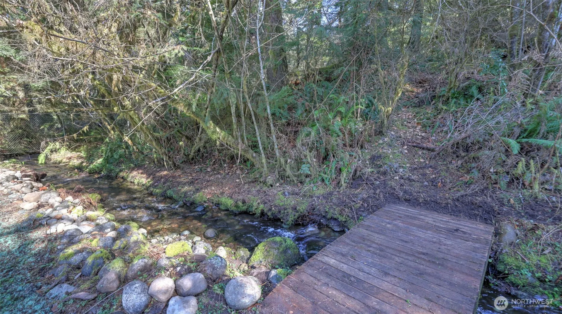 11006 325th Avenue SE, Issaquah, WA 98027