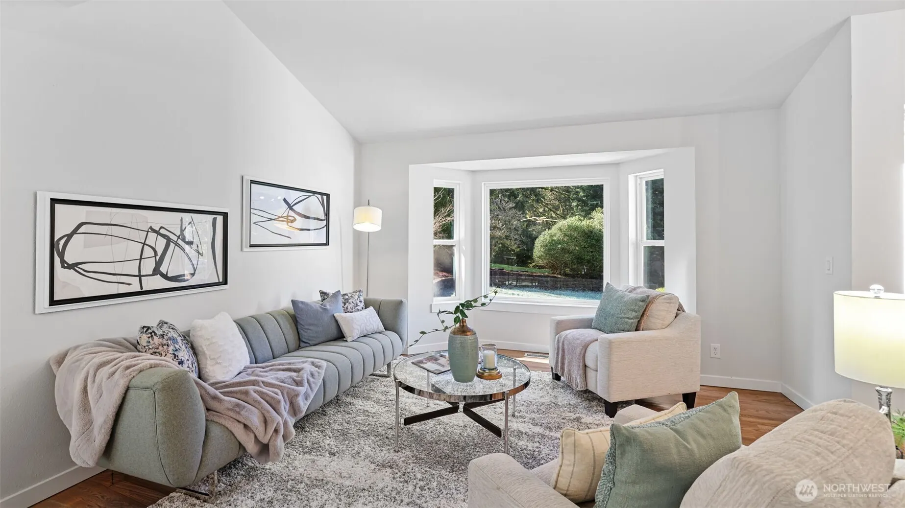 11006 325th Avenue SE, Issaquah, WA 98027