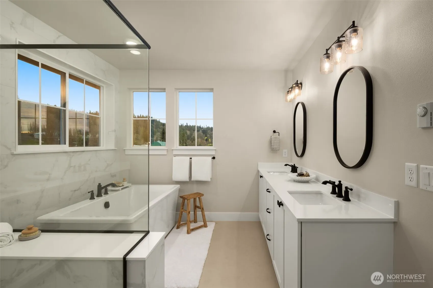 14319 HS 40 149th Place NE , Woodinville, WA 98072