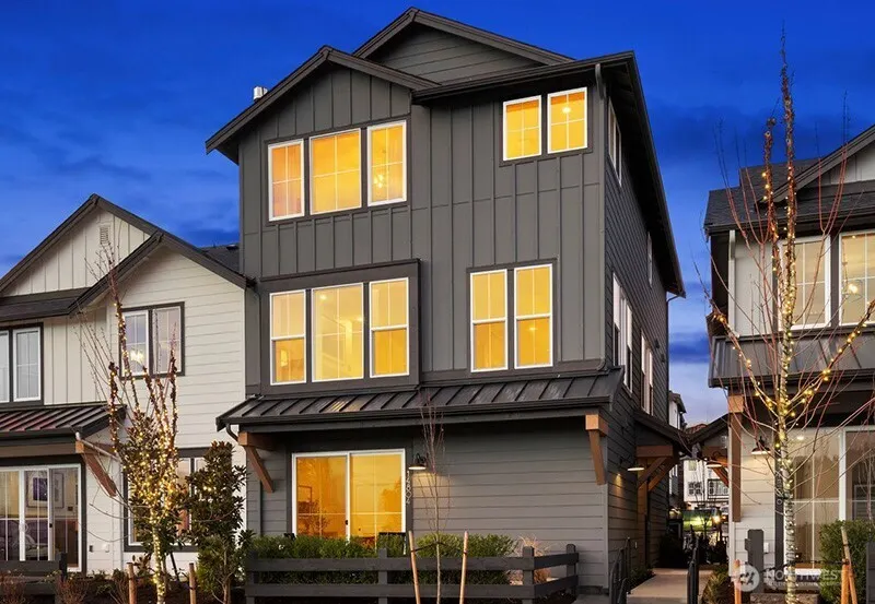 14319 HS 40 149th Place NE , Woodinville, WA 98072