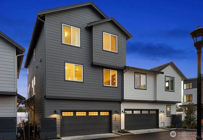14319 HS 40 149th Place NE , Woodinville, WA 98072