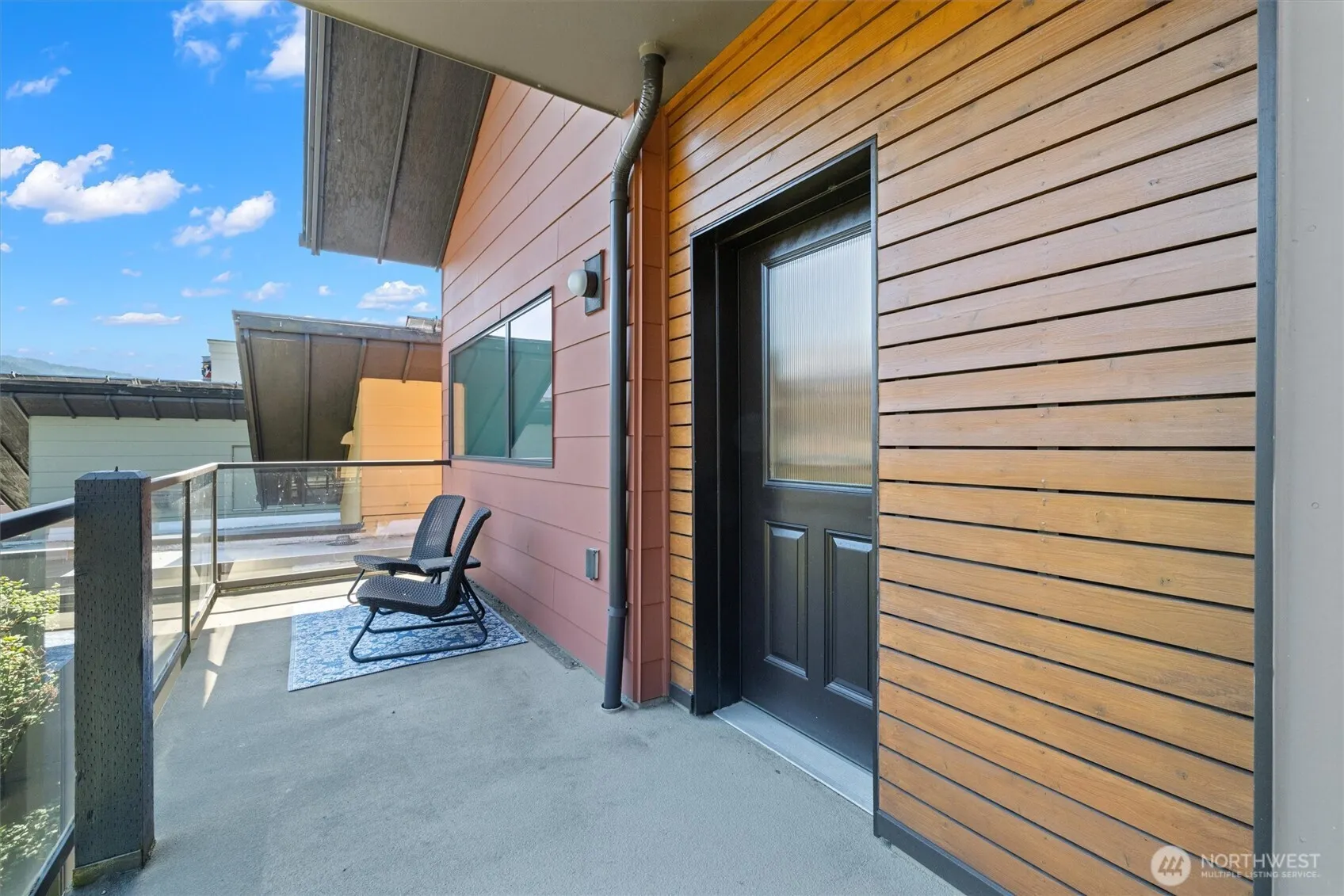 1723 9th Place NE, Issaquah, WA 98029