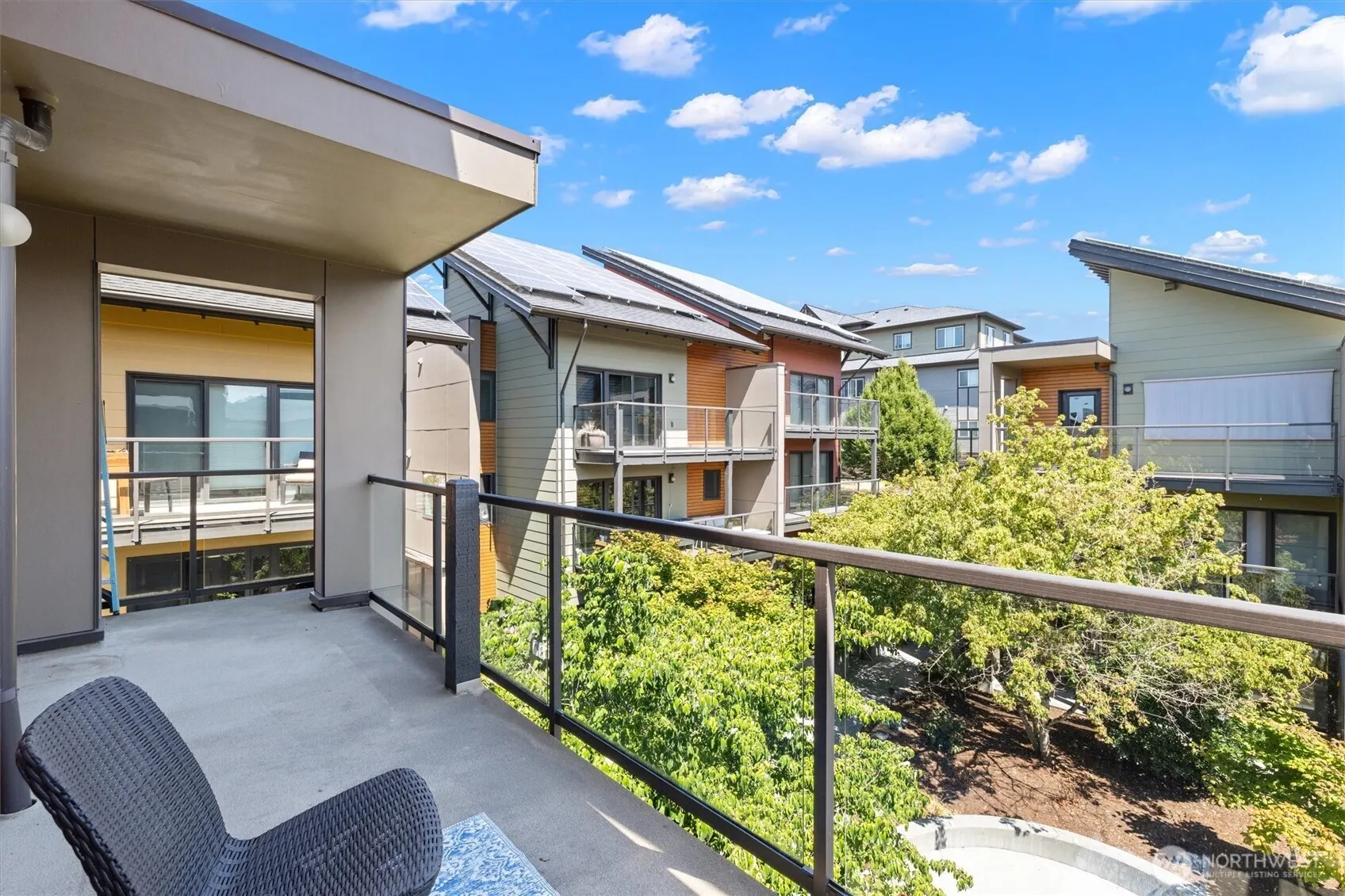 1723 9th Place NE, Issaquah, WA 98029