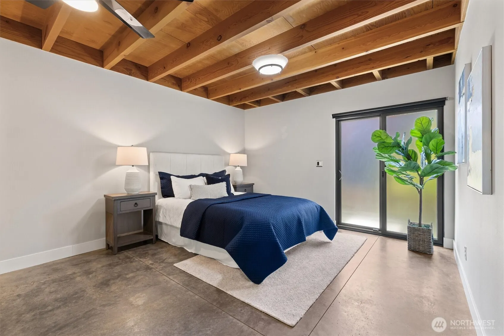 1723 9th Place NE, Issaquah, WA 98029
