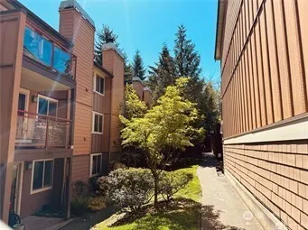 8248 126th Avenue NE #C202, Kirkland, WA 98033