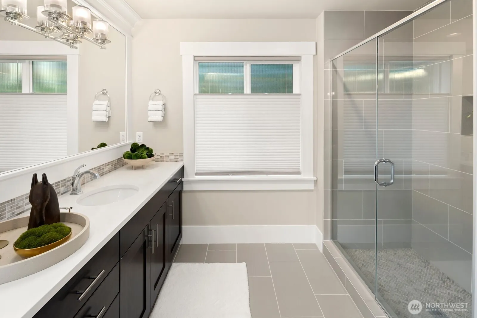 22131 SE 1st Place , Sammamish, WA 98074