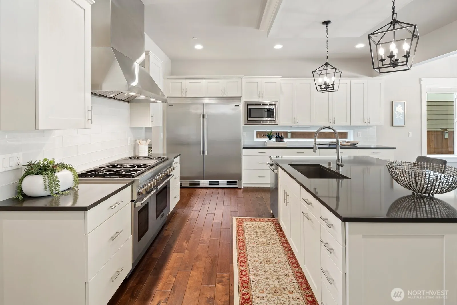 22131 SE 1st Place , Sammamish, WA 98074