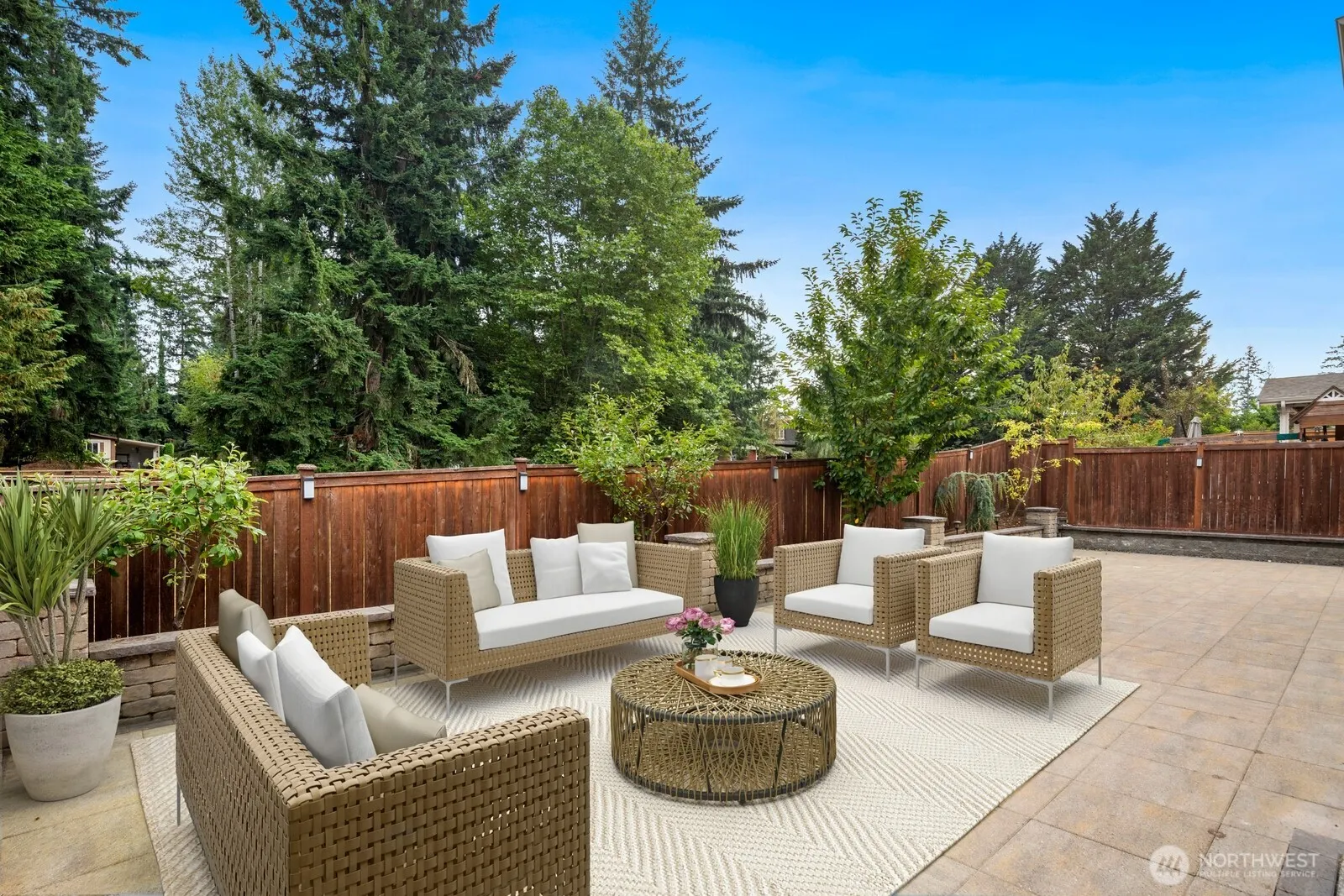 22131 SE 1st Place , Sammamish, WA 98074