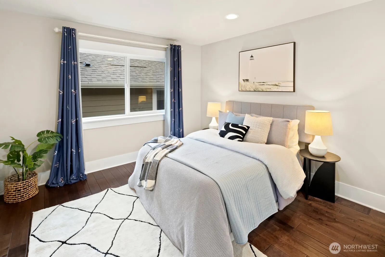 22131 SE 1st Place , Sammamish, WA 98074