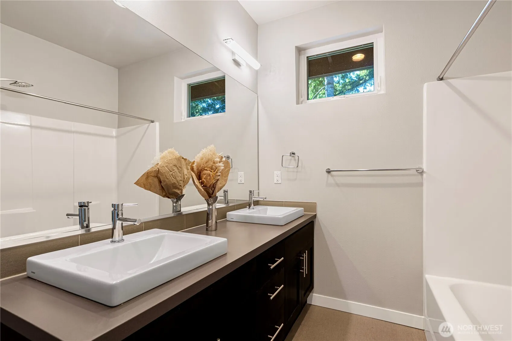 13905 NE 15th Court , Bellevue, WA 98005
