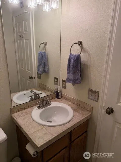 10905 SE 220th Place , Kent, WA 98031