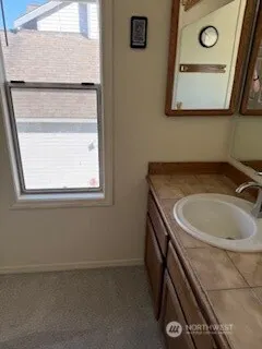 10905 SE 220th Place , Kent, WA 98031