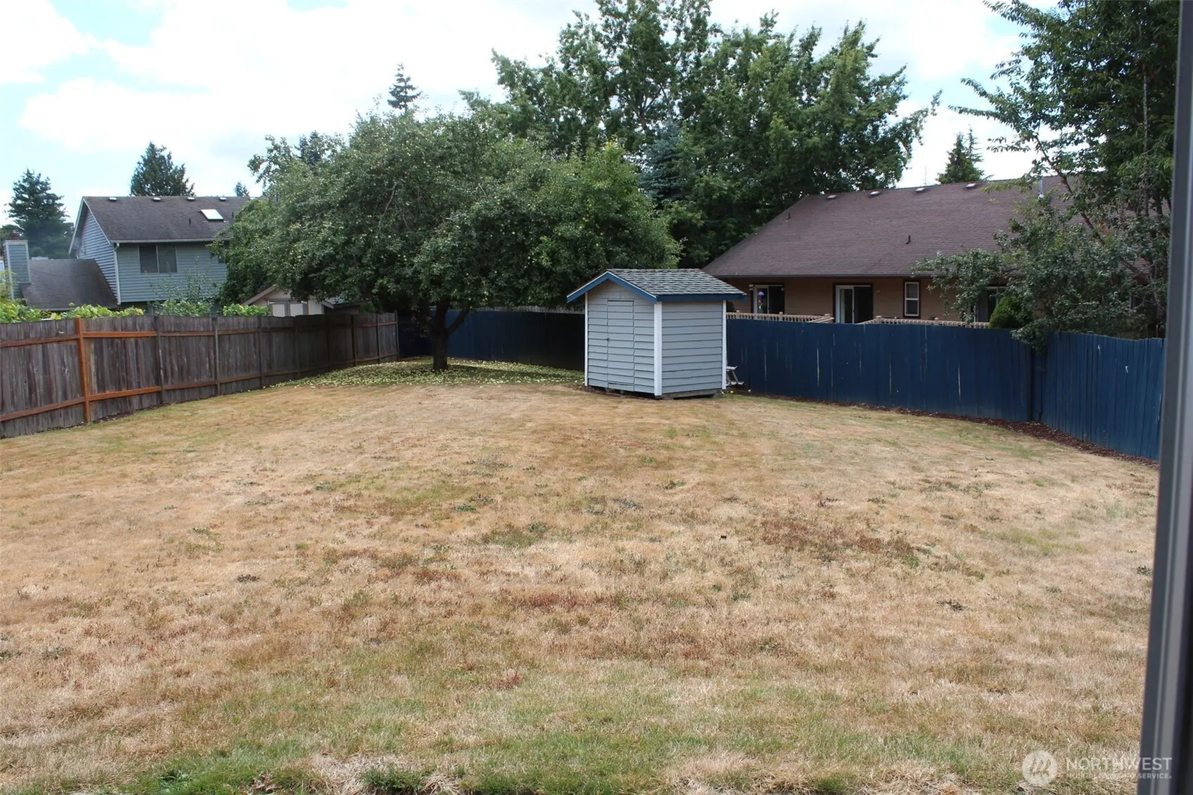 10905 SE 220th Place , Kent, WA 98031