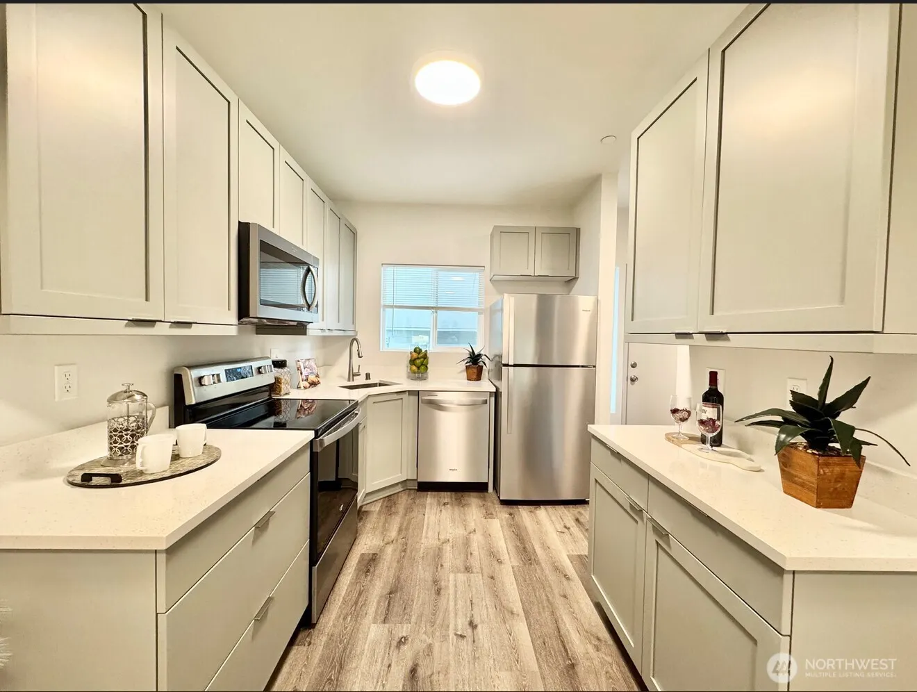 5822 200th Street SW #D, Lynnwood, WA 98036