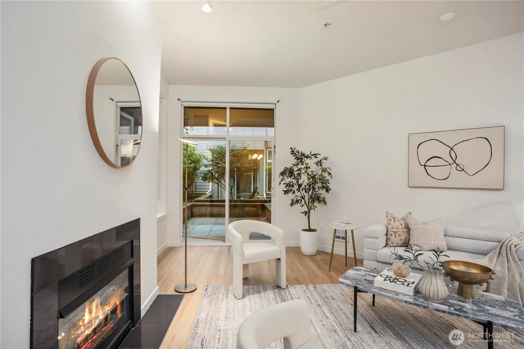 511 7th Avenue #103, Kirkland, WA 98033