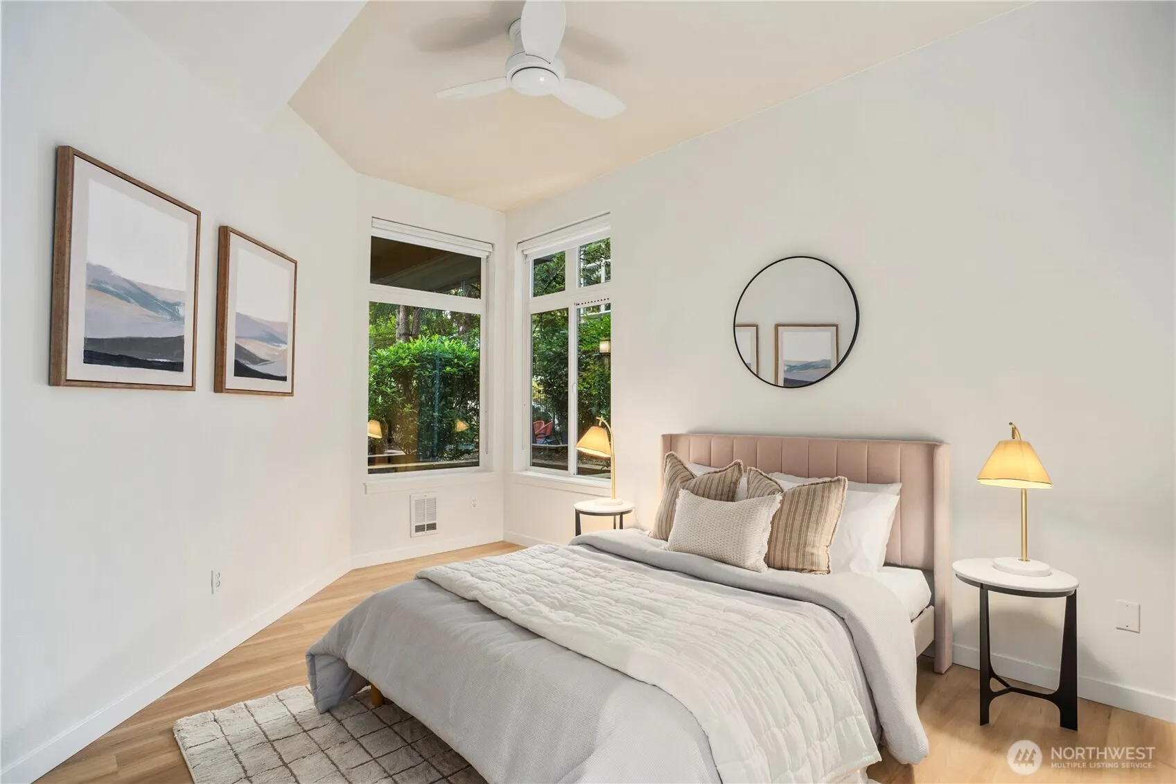 511 7th Avenue #103, Kirkland, WA 98033