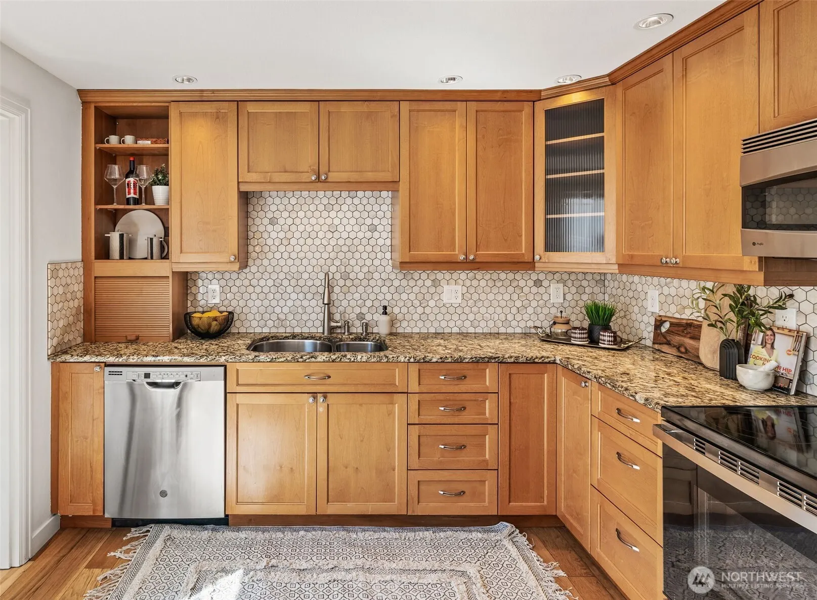 16148 NE 15th Street #12, Bellevue, WA 98008