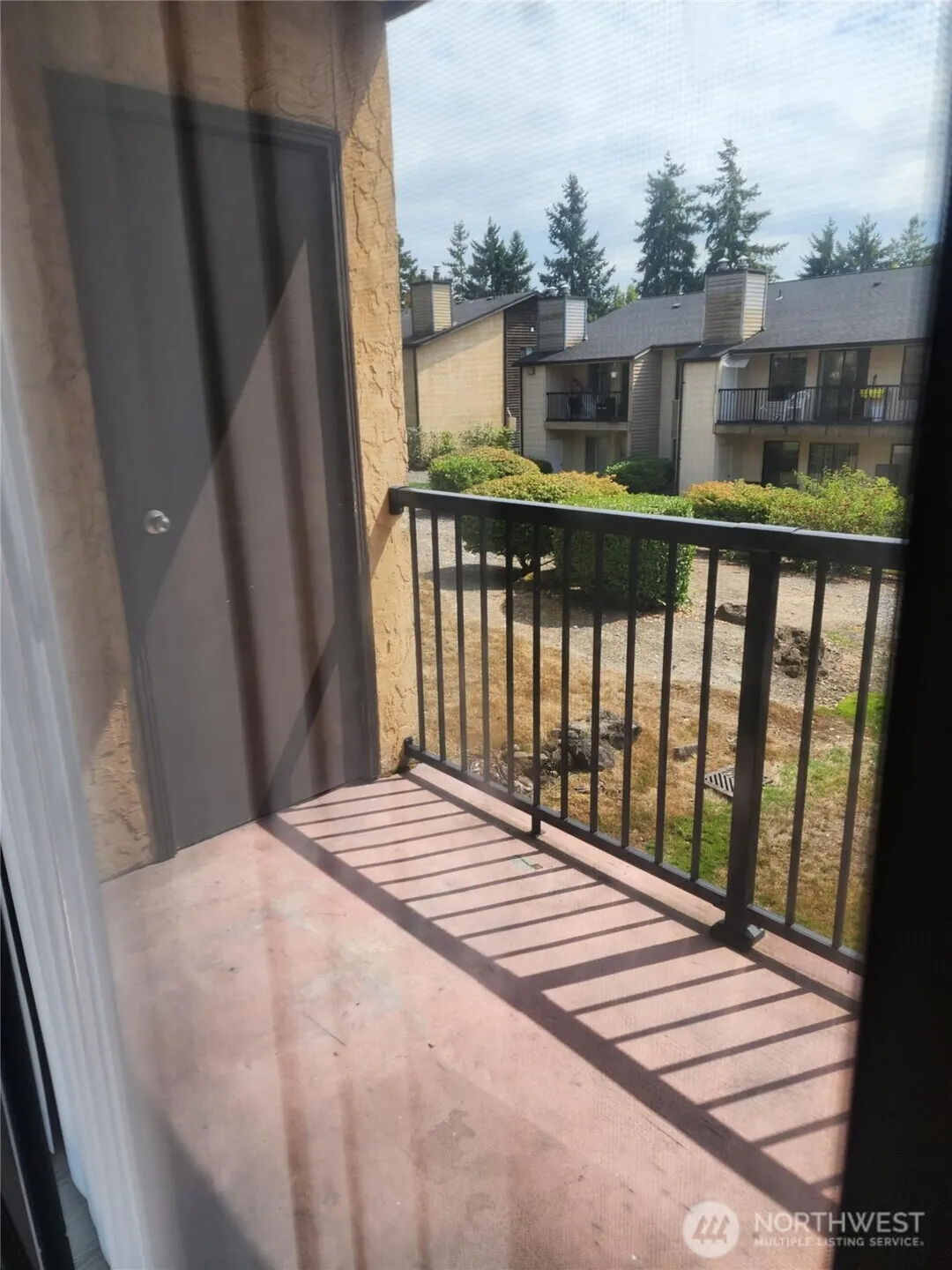 14510 124TH Avenue NE #B-141, Kirkland, WA 98034-1200