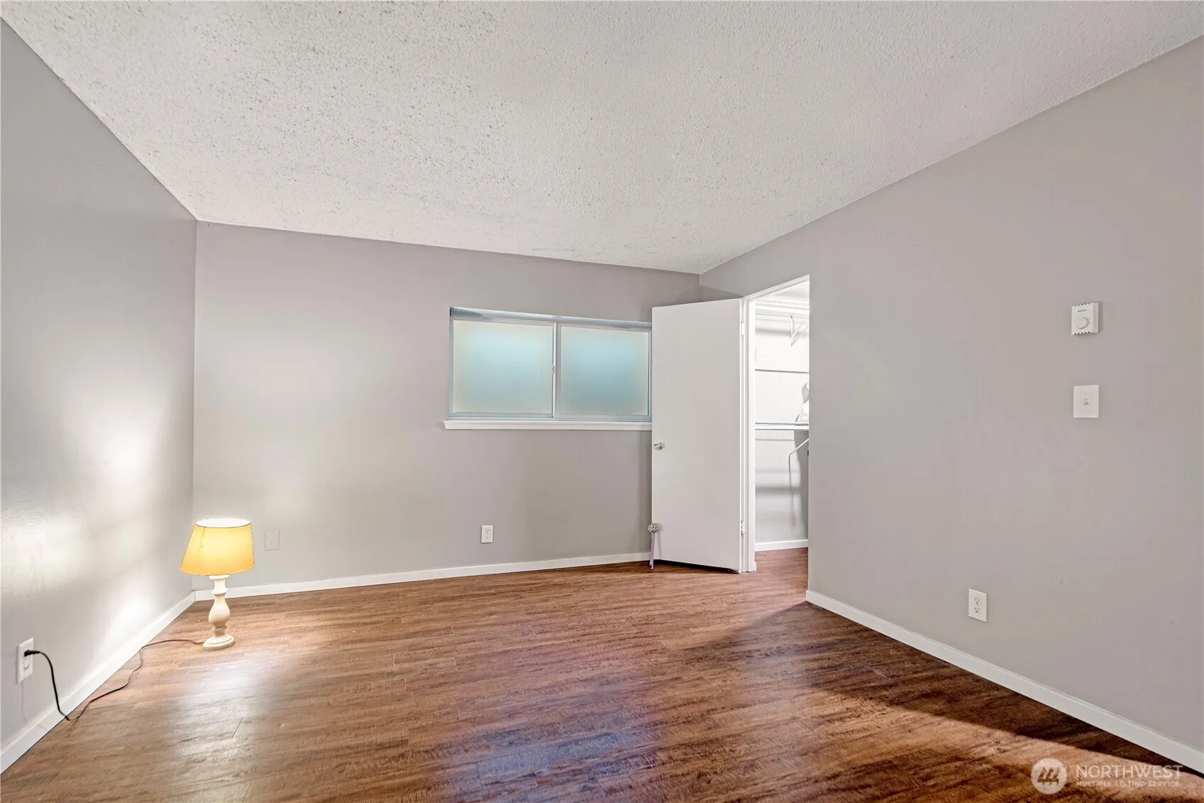 1425 S Puget Drive #C1, Renton, WA 98055