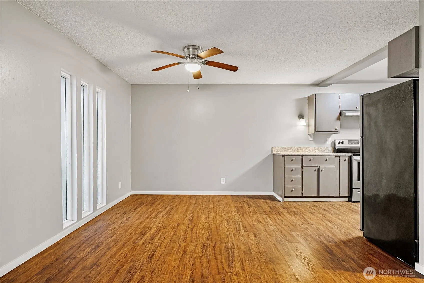 1425 S Puget Drive #C1, Renton, WA 98055