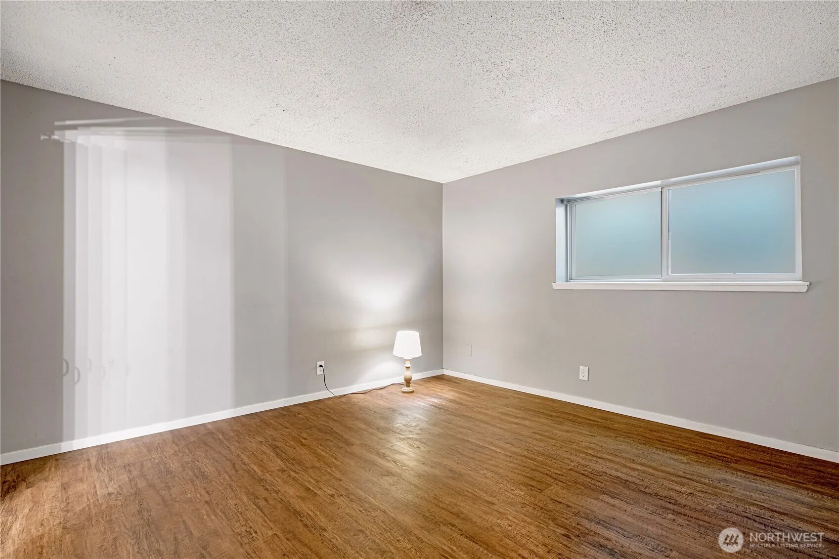 1425 S Puget Drive #C1, Renton, WA 98055